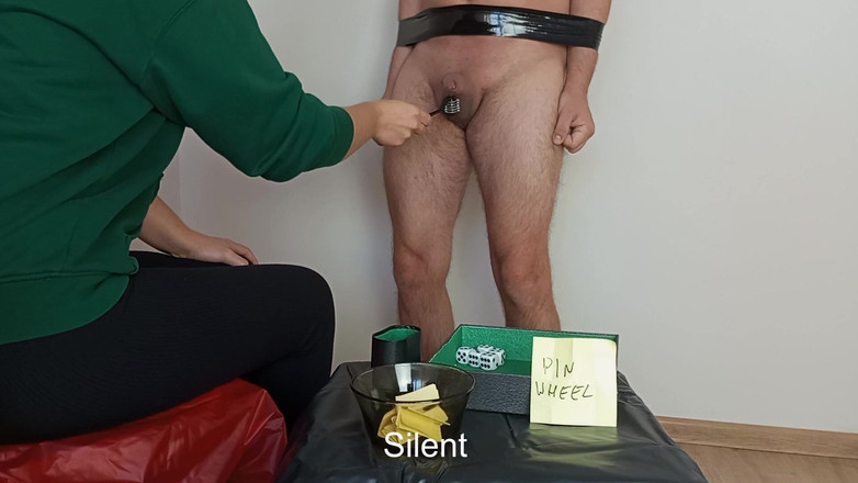 Mistress Redix: Permainan dadu, tapi ballbusting!