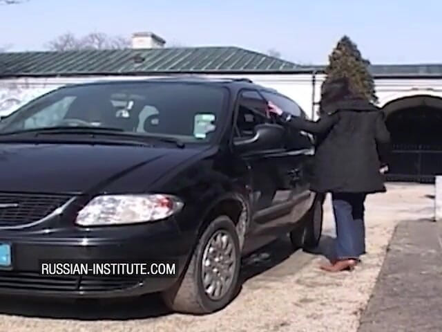 Russian Institute: Anální rychlovka v koupelně se sexy teenagerkou