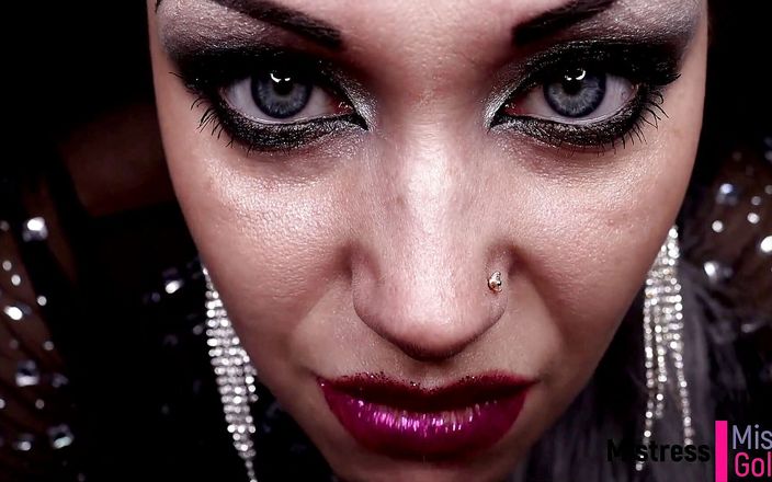Goddess Misha Goldy: Gudinna spotta dyrkan och spit förnedring för förlorare!