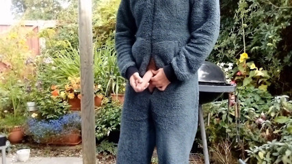 Rockardglans: Rockardglans Onesie Wichs im freien für nachbarn
