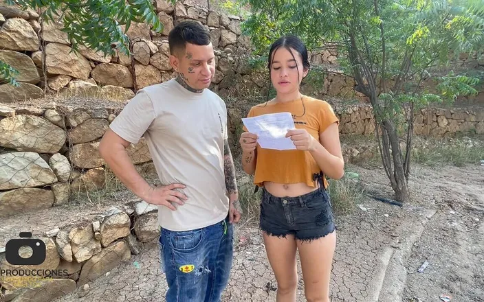 Sara Case: I Fuck Unknown Latin Girl Who Asks Me for Help...