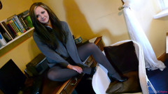 College Uniform: În gri cu Tamsin K