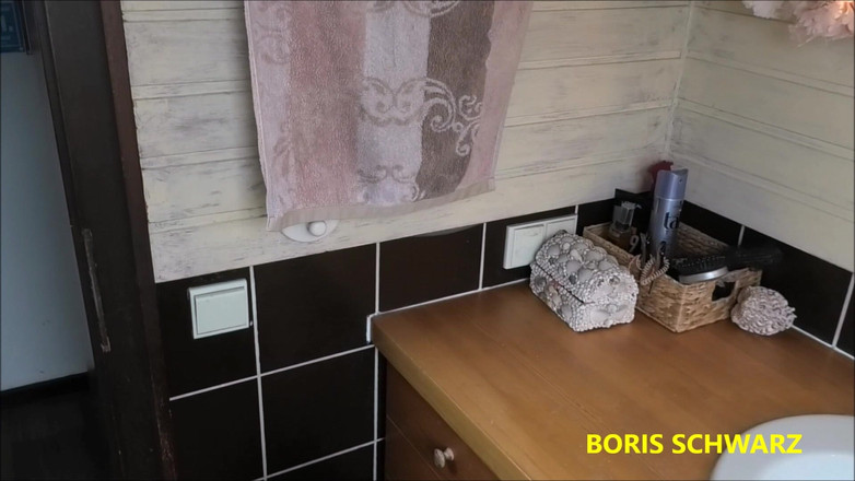 Boris Schwarz Studio: Boris Schwarz真棒！继父在喉咙里乱搞继女