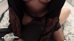 Venus et Vulcanus: Mijn hete stiefmoeder betrapte me op het kijken naar porno,...