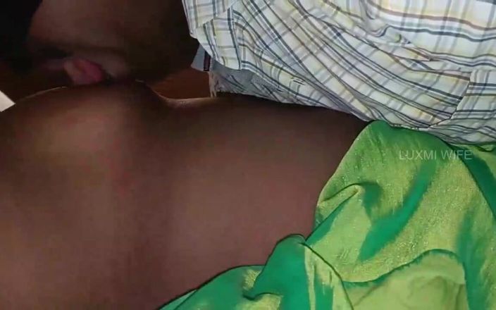 Luxmi Wife: Vänens styvmamma lärare i gröna Saree 3
