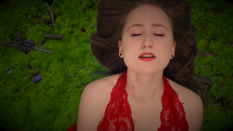 Lizzie Love: Orman zemini güzel acı