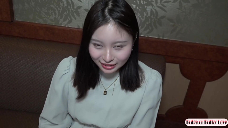 What type of JAV do you like: 太可爱的素人水平太高了今晚和yosono的中出性爱