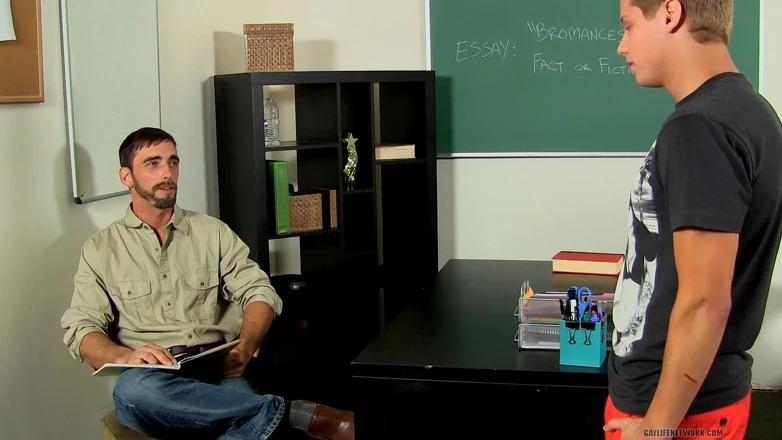 Teach Twinks: Teacher JOE Gives in to Blade