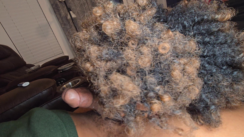 LyricsWay: Super Bowl suck-off - Lyric Sky zuigt de grote zwarte lul...