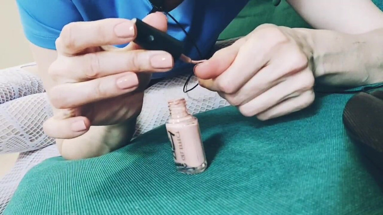 GinnaGg: Tırnaklarımı boyadım. Asmr