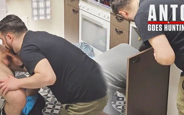 AntoGoesHunting: Young Straight Plumber (collegue of the Previous One) Comes to Check...