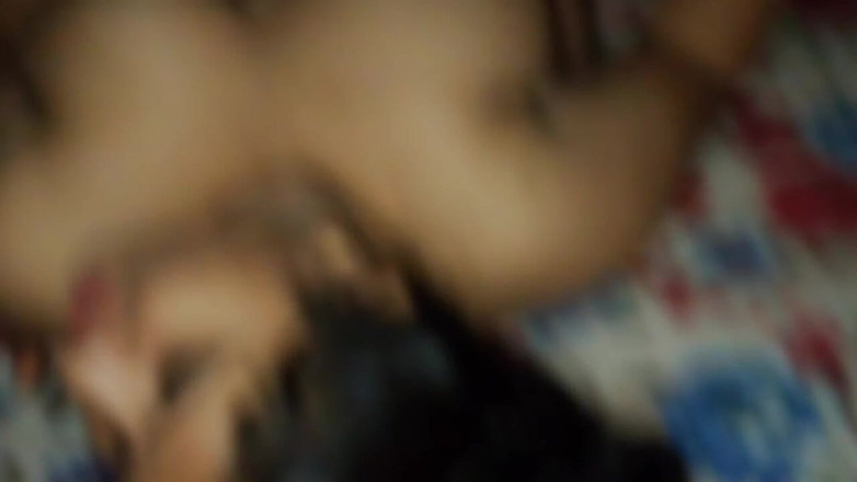 Nude Mask: Mi amigo hizo feliz a mi esposa follándola