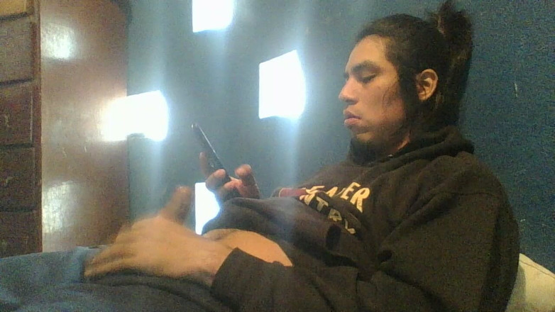 AlexAlejandro13: Мне нравится смотреть порно