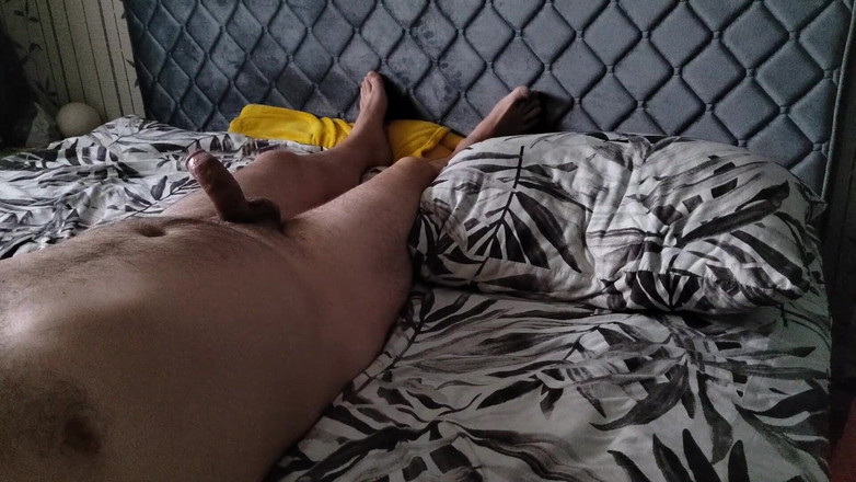 Emma_Alex: Üvey erkek kardeş üvey kız kardeşini kendine dokunurken yakaladı - birbirlerini mastürbasyon...