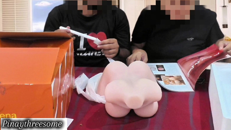 Pinay Threesome: Tantaly doll geschenk aus unboxen und qualität überprüfen
