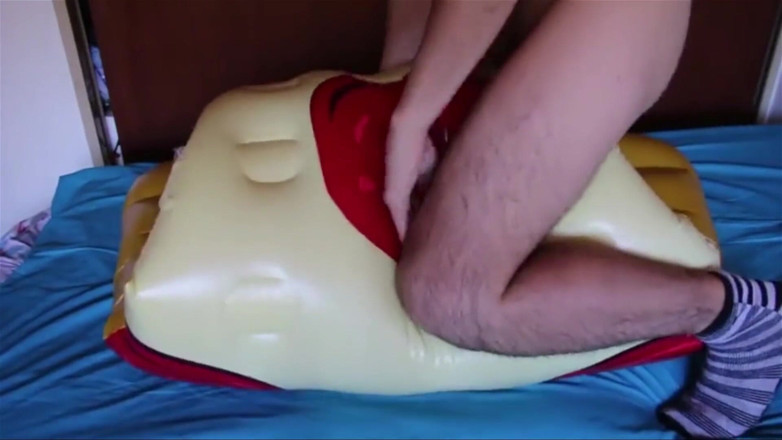 Inflatable Lovers: Pizza gonflabilă