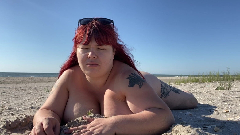 Roxanne Miller: Bogel di pantai-joi