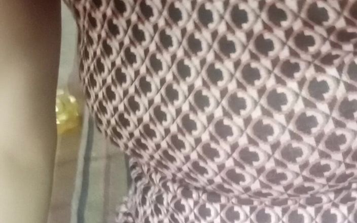 SHAKRATASNEEM: Dasi pakistanska anal doggy style het sexig romantiker