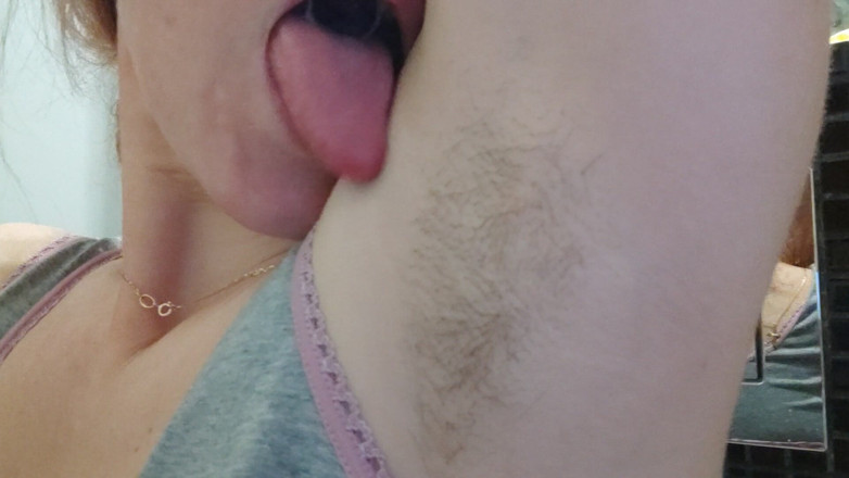 Risky Hairy Couple: Облизування волохатих пахв і молочні цицьки