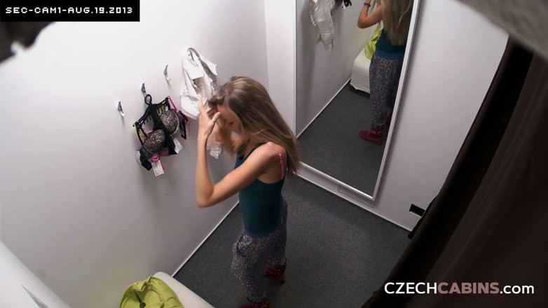 Czech Cabins: Czech Cabins 72: Skinny Blonde Strips - Every Move on Camera