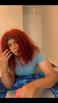 Hicktown_hoochi: Großes weißes spielzeug lutschen