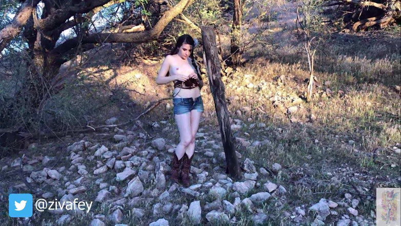 Ziva Fey: Ziva Fey - masturbare cu călărire inversă