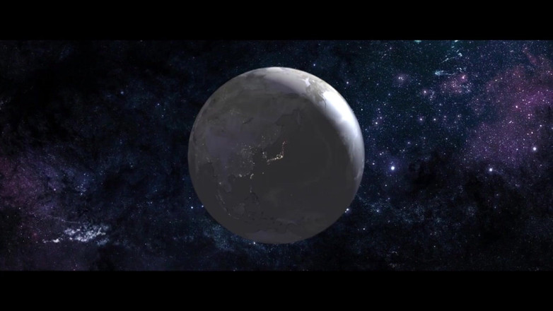 Tgirl Japan: Geile Japanse tgirl trekt zich af!