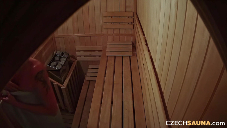 Czech Sauna: เช็กซาวน่า 33: แม่น่าเย็ดสุดฮอตสามคนอวดอีกแล้ว