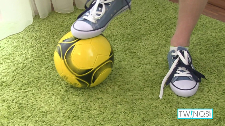 Twin Qs: Cute Soccer Player Angel Jacking Off And Cuming On The...