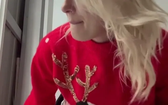 Robyn Quinn: Have the Full Video! Merry Xmas!
