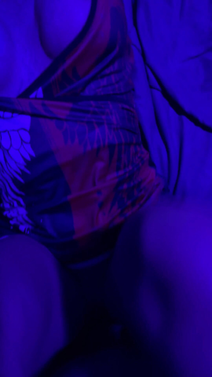 Zoey Portland: Zoey Portland Is Such a Tease so She Gets Fucked...