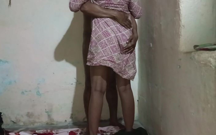 Bhabhi UP: Salwar Mein si gadis hot india lagi asik habis-habisan