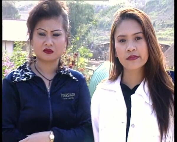 YOUR FIRST PORN: Asiatische muschi im Freien - आउटडोर एशियाई चूत सॉफ्ट क्लिप