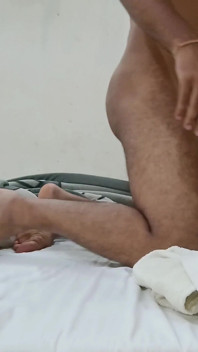 Kakak ipar india ngentot memek sempit kakak ipar india dan abang iparnya sendirian di ranjang, video lengkap bahasa india