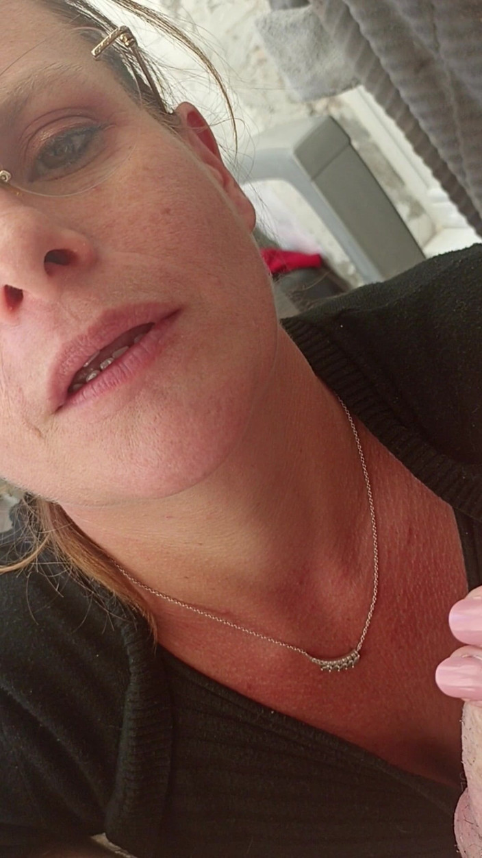 Jadelareine: Jade loves sucking.