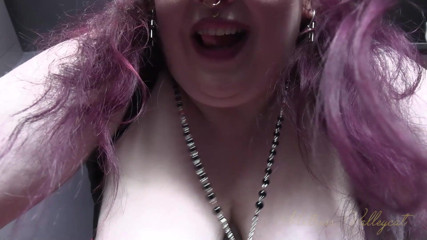 Mxtress Valleycat: Beneath My Heel