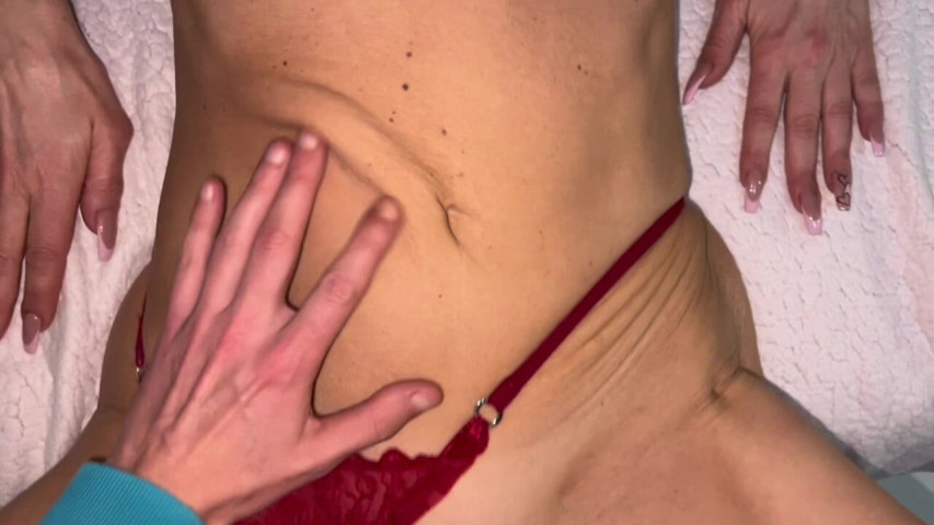 Stepmom Was Lying Reading a Book and Helped to Cum on Her Hot Elastic Ass (Elite MILF)