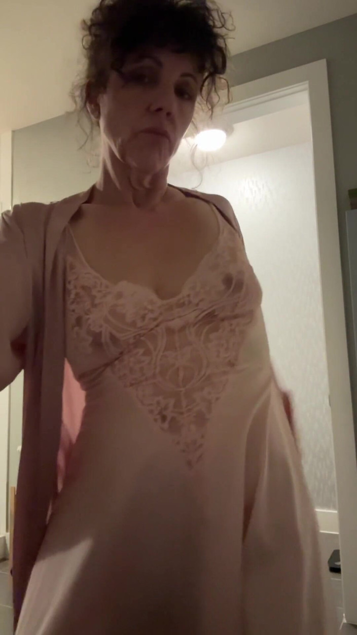 YourFavoriteMommy: Compilation of Phone Vids