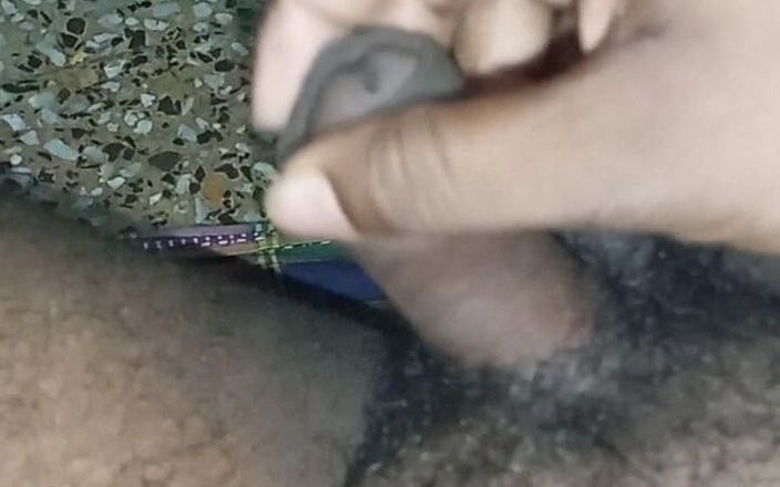 Sweet Indian cock: Бхабхі смокче і облизує пизду в траханні вдома