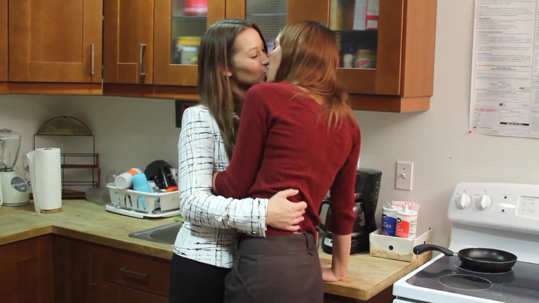 Radical Lesbian: Lambendo buceta - DVD