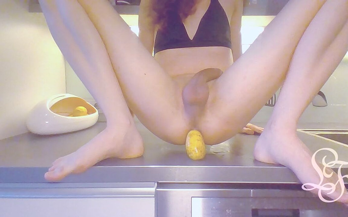 Lina Free: Prendendo patate sempre più grandi nel mio culo!