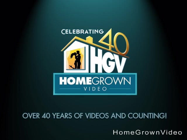 Homegrown Vintage: विंटेज जोड़े कामुक खेलते हैं