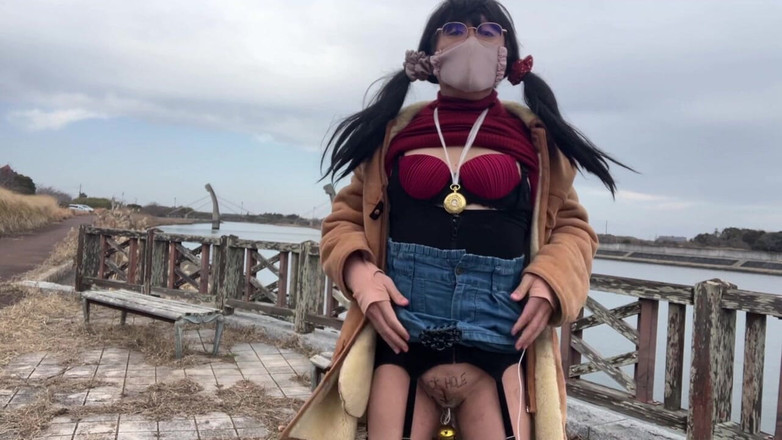 megu2002: Самопідйомна Прогулянка на березі річки No. 81 з відкритою пиздою та дупою - частина 2