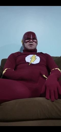 Rokkuman: Cosplay flash sục cu