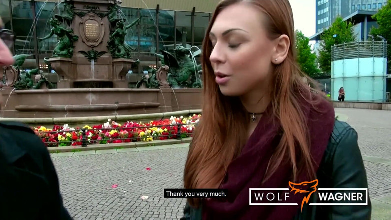Wolf Wagner Com: Teeny Morgan Rodriguez ko boodhe aadmi dvara land diya jaata...