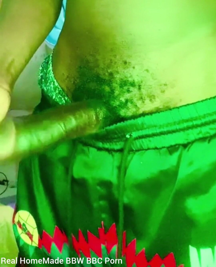 Big black cock BBCee: Mengusik swinging mengusap menampar besar saya