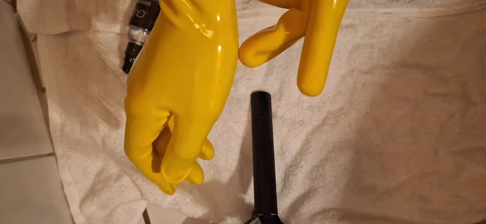 Dreamofevolution: Gants en latex
