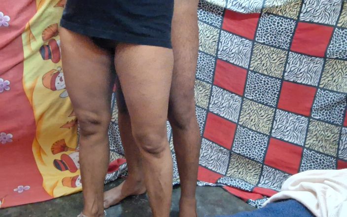 Aakritik346: Hete Indische Bhabhi geniet van seks