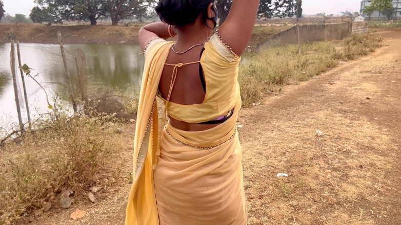 Raniki chut: Hot Bhabhi Romantic Video