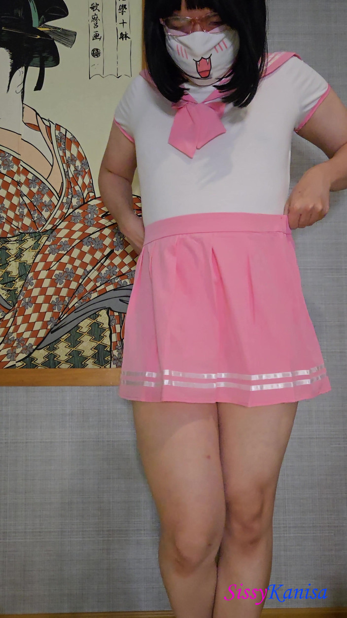 SissyKanisa: 娘娘腔kanisa的试衣间：粉色水手Onesie